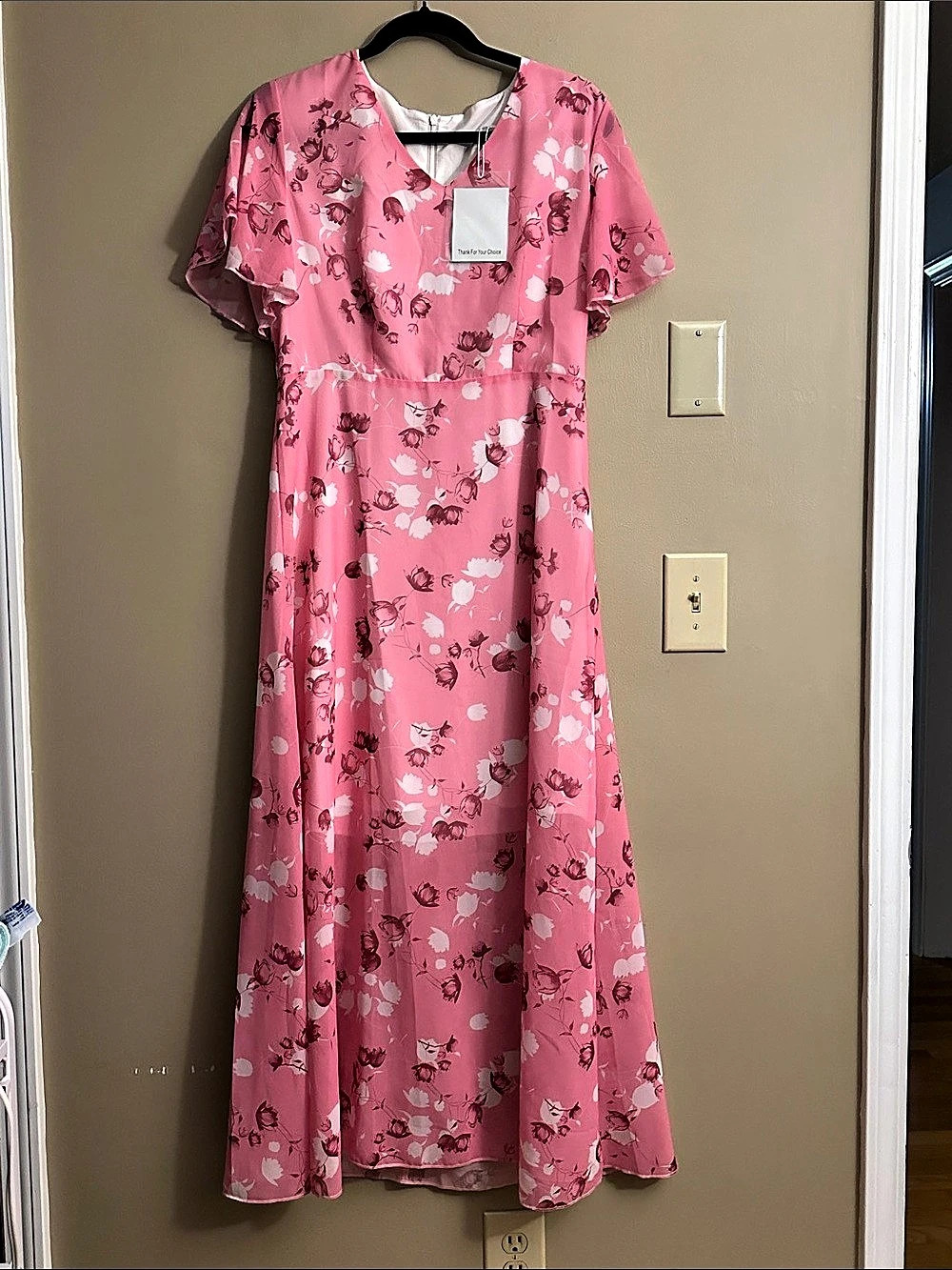 Classic Fashion Floral Maxi Dress in Pink & White NWT